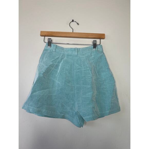 NWT Matthew Bruch Button Pleated Linen Short Women's Seafoam Size: XS - Picture 8 of 9